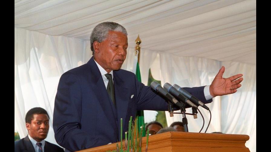 Desencanto y hegemonía marcan al partido de Mandela en 25 años de democracia