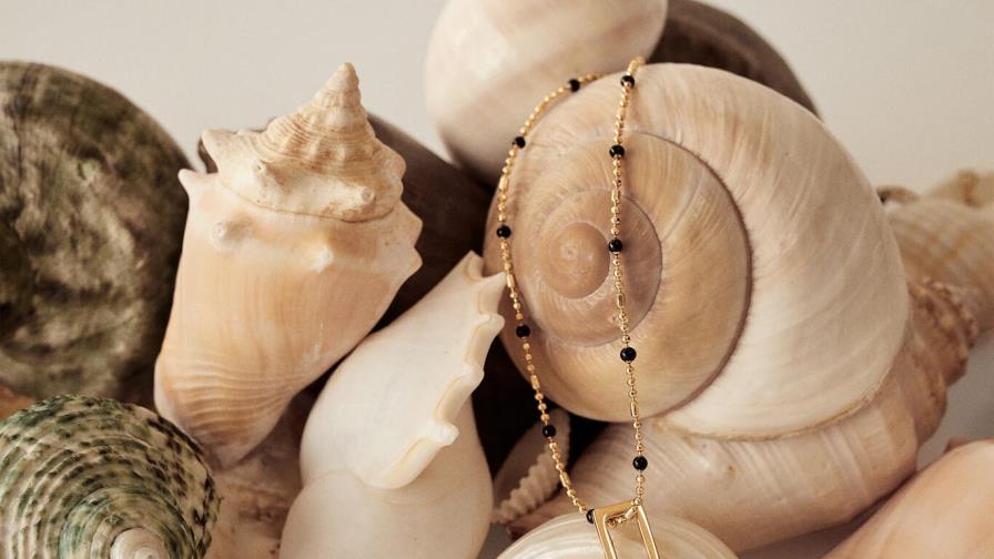 Mango apuesta a los accesorios personalizables con ‘Ready to charm’ Mango apuesta a los accesorios personalizables con ‘Ready to charm’