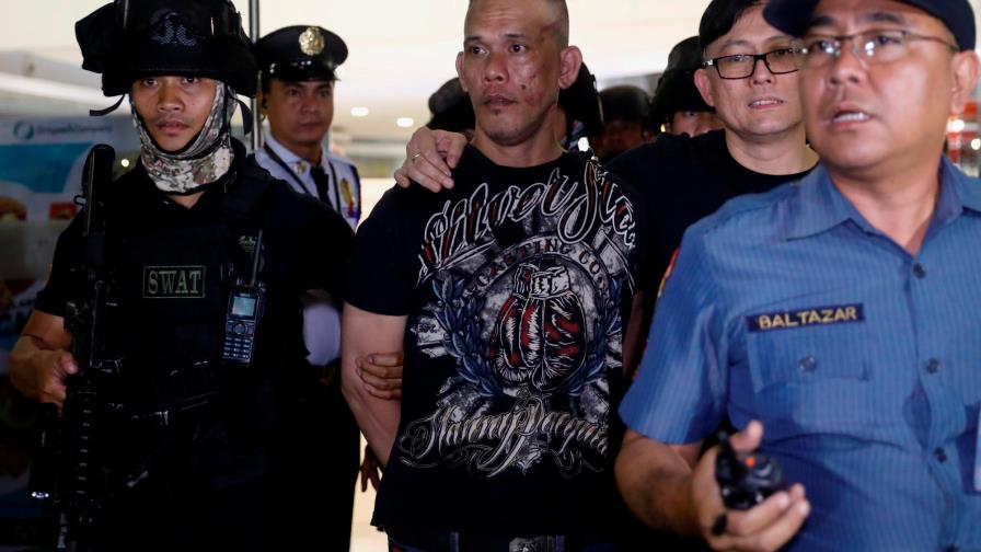 Liberan a la treintena de rehenes del asalto en centro comercial de Manila Liberan a la treintena de rehenes del asalto en centro comercial de Manila
