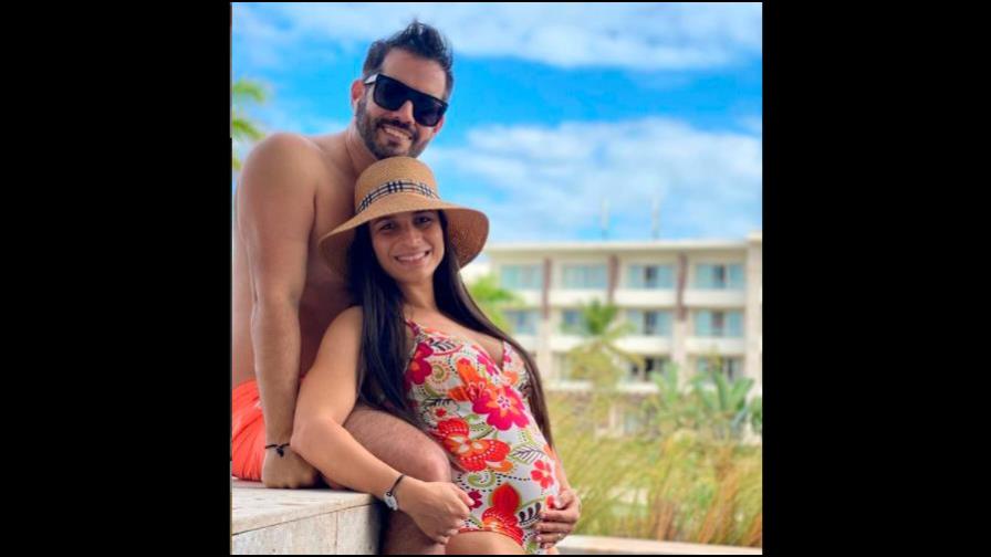 Delicados los pulmones de la esposa de Manny Cruz a consecuencia del COVID-19