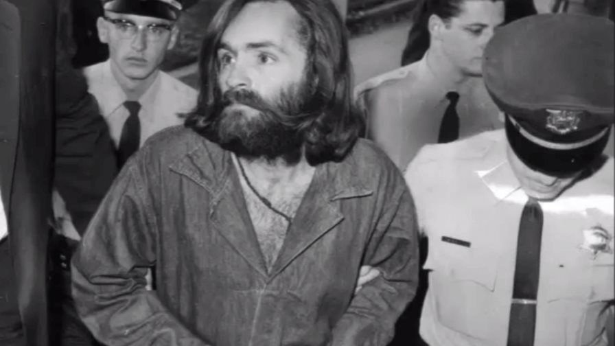 A la venta la casa donde “La Familia Manson” culminó su cadena de asesinatos A la venta la casa donde “La Familia Manson” culminó su cadena de asesinatos