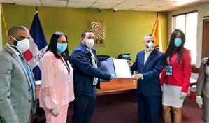 Juntas electorales entregan certificados a las nuevas autoridades municipales