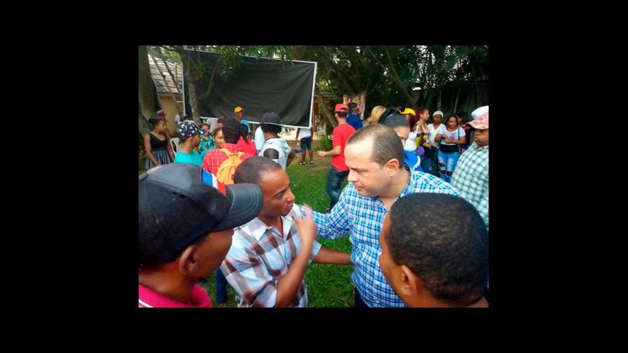 Crespo advierte que habilitar a Danilo Medina daría paso a Hipólito y Leonel