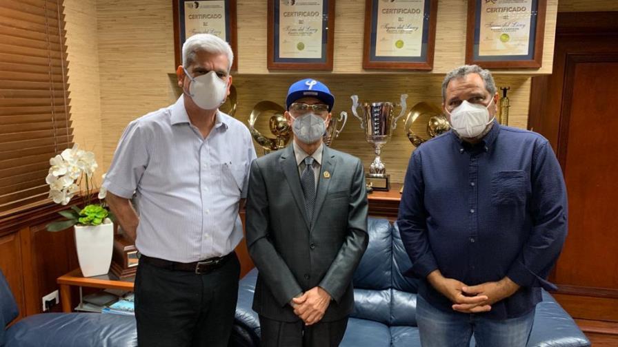 Alcalde Santo Domingo Este visitó oficinas del Licey Alcalde Santo Domingo Este visitó oficinas del Licey