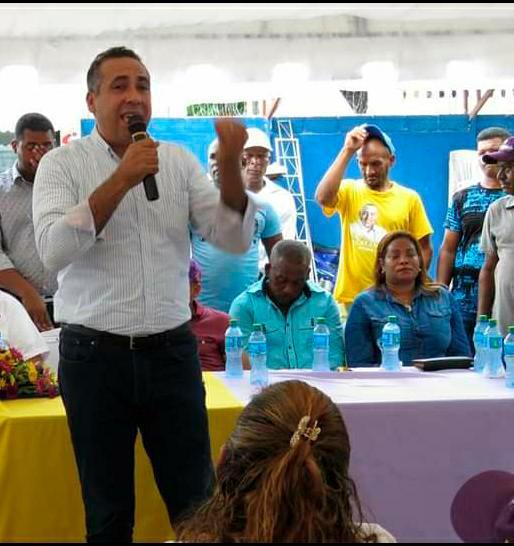 Alcalde de Bayaguana cree Danilo debe ser presidente del PLD