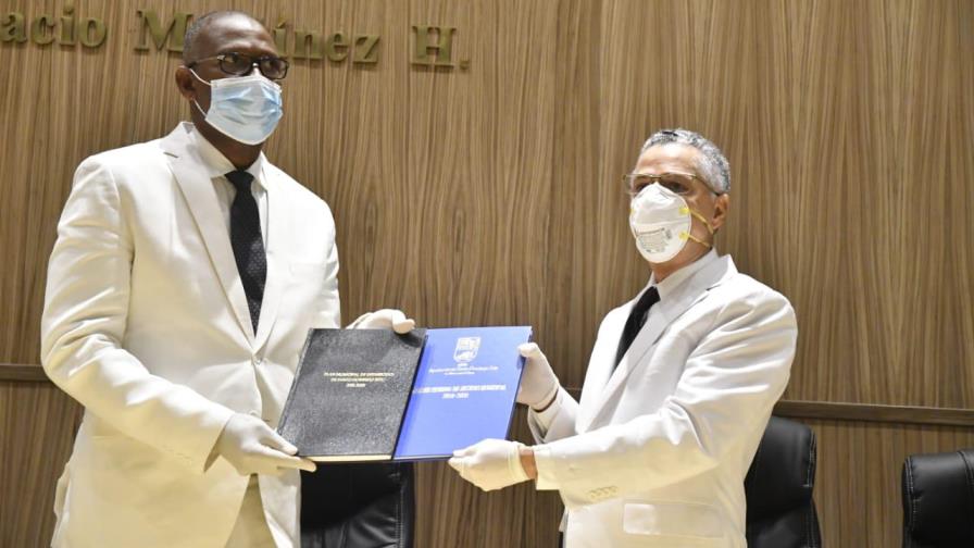 Manuel Jiménez llama a la unidad y dice encuentra más problemas que los que sabía Manuel Jiménez llama a la unidad y dice encuentra más problemas que los que sabía