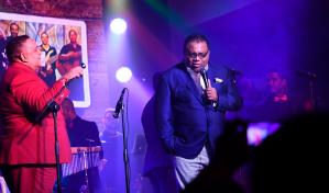 25 aniversario de Jos&eacute; Pe&ntilde;a Suazo, en casa