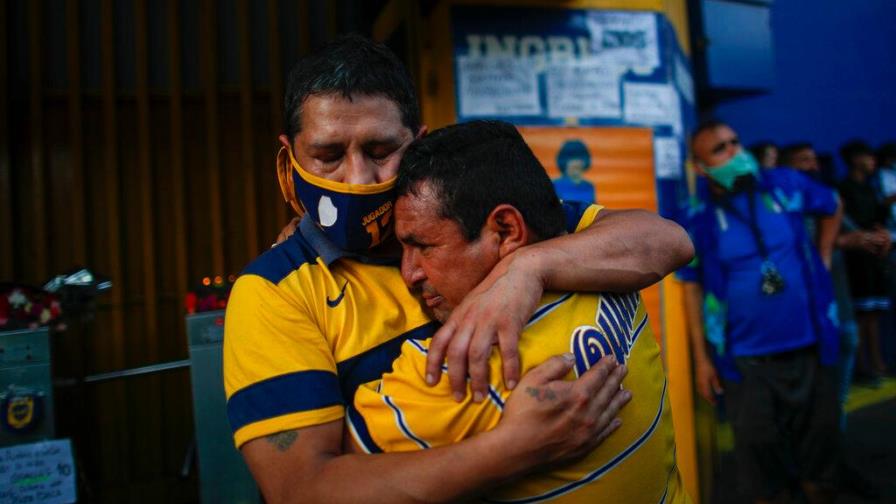 El papa Francisco recuerda con afecto y oración a Maradona