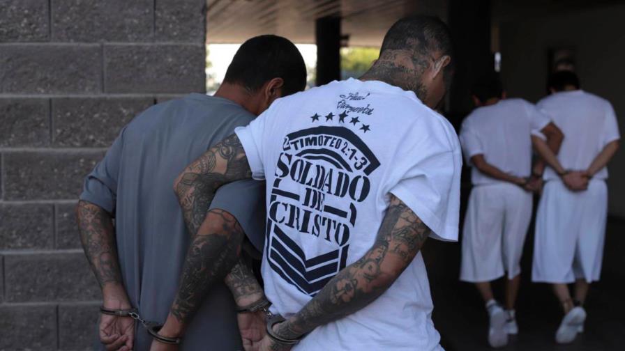 Cronología del origen y evolución de la Mara Salvatrucha Cronología del origen y evolución de la Mara Salvatrucha