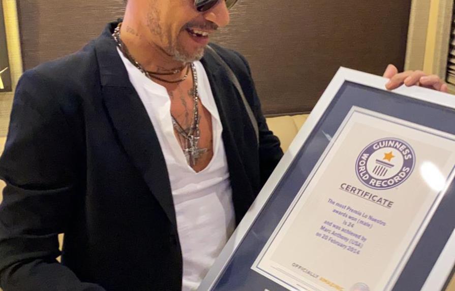 Marc Anthony recibe el Récord Guinness como el artista con más Premio Lo Nuestro