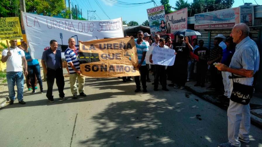 En el sector La Ureña demandan terminar asfaltado de calles En el sector La Ureña demandan terminar asfaltado de calles