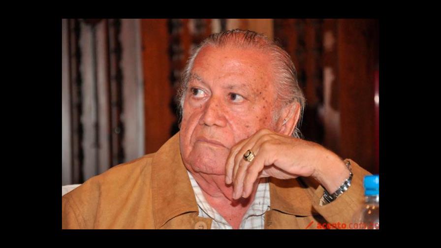 Escritor Marcio Veloz Maggiolo ingresado en cuidados intensivos por COVID-19