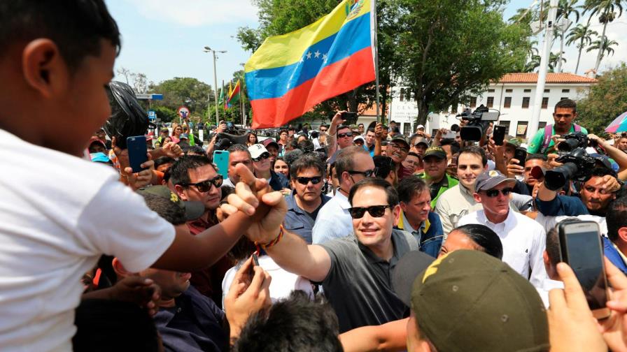 Montan en Venezuela una decena de campamentos en espera de ayuda humanitaria