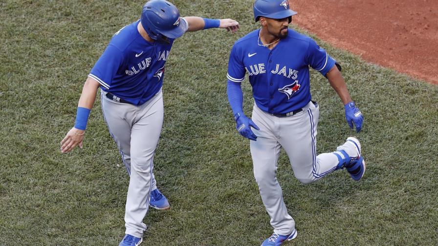 Azulejos pegan cinco jonrones en victoria sobre Medias Rojas Azulejos pegan cinco jonrones en victoria sobre Medias Rojas