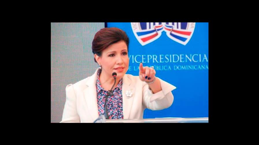 Margarita Cedeño llama a las parejas a fortalecer la convivencia familiar