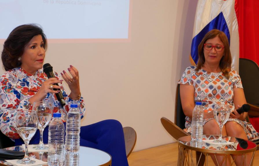 Margarita Cedeño participa en la Feria del Libro de Madrid 2019