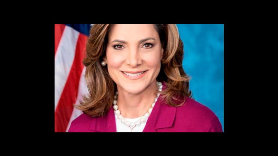 Congresistas de EEUU presentan una ley para que Cuba siga en la lista negra