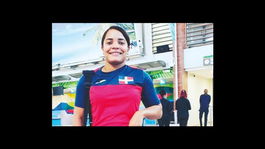 María García ejecuta una activa labor dedicada en favor de los atletas