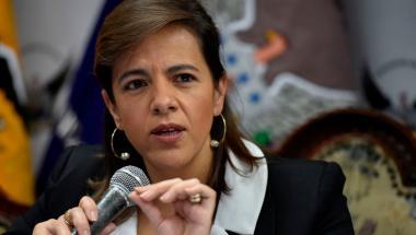 Asamblea Nacional de Ecuador destituye a la ministra de Gobierno