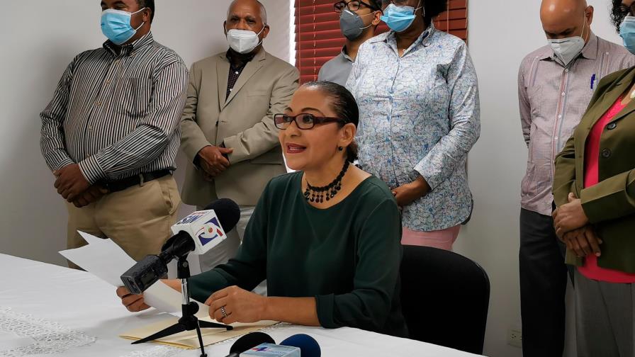 María Teresa Cabrera declina la Defensoría del Pueblo por presunta correlación de fuerzas políticas 