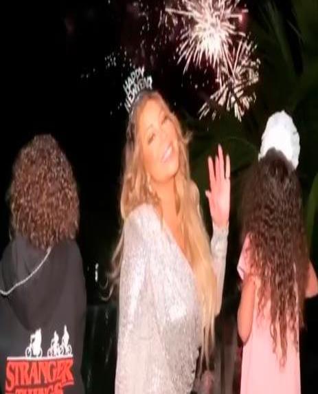 Mariah Carey recibe el año en República Dominicana 