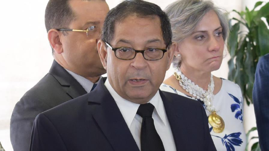 Continúa conflicto por  la Ley de Notarios