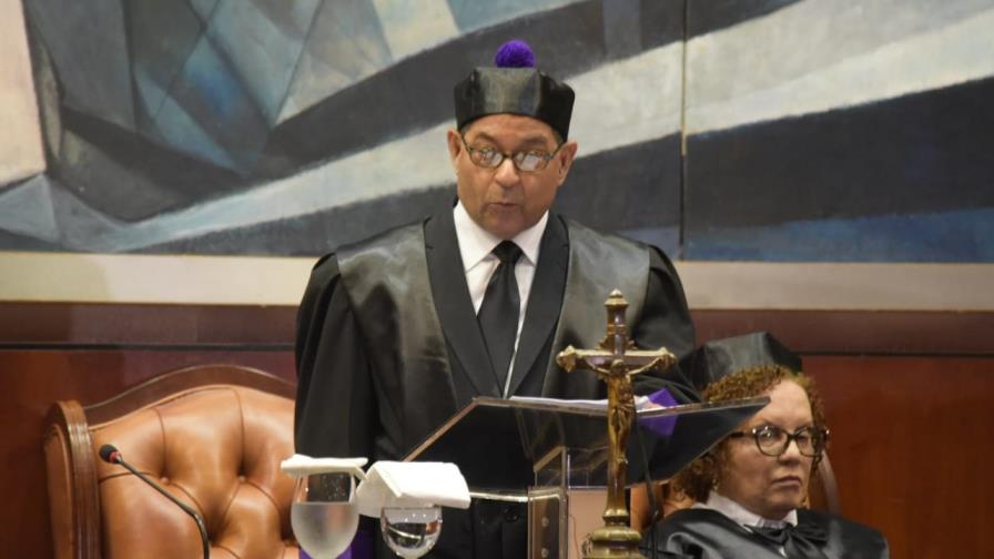 Presidente de la Suprema Corte: “Si se quiere justicia inviértase en ella”