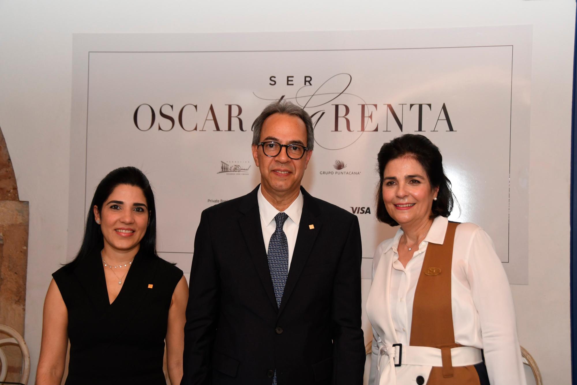 Mariel Bera, José Mármol y María Amalia León de Jorge.