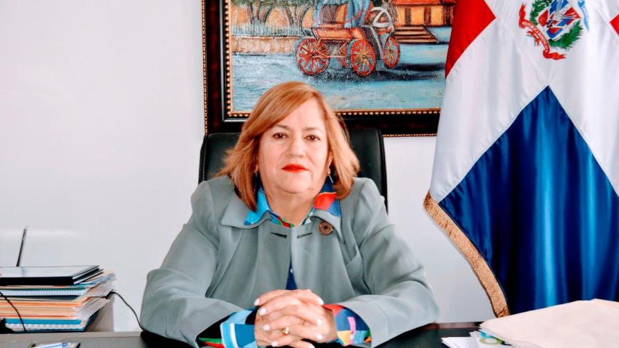La virtualidad llegó para enriquecer la nueva escuela,  declara la directora Regional del Minerd en Santiago