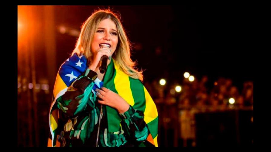 ¿Quién era Marília Mendonça, la popular cantante fallecida en un trágico accidente aéreo?