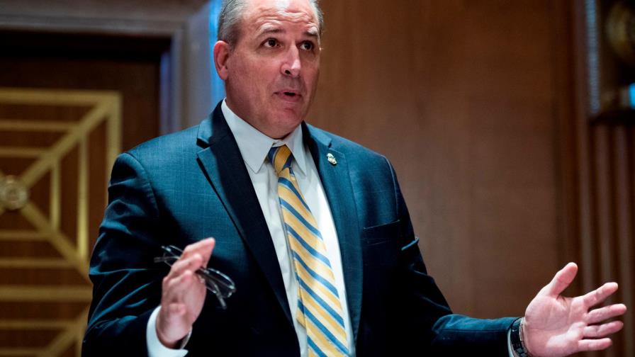 La captura de indocumentados en la frontera de EEUU cayó a la mitad