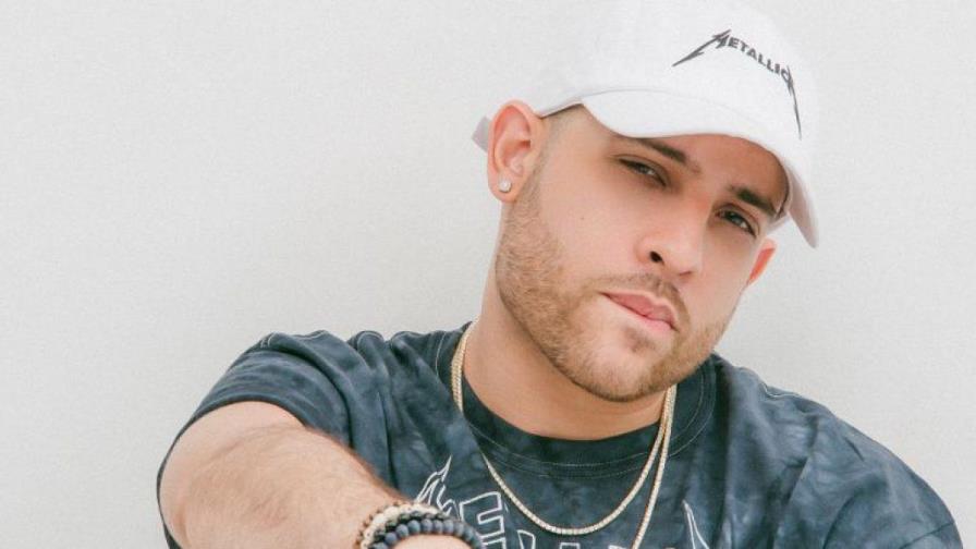 Mark B dice no tener respaldo en su carrera