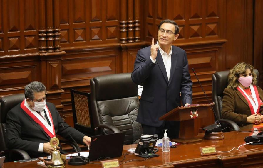 Perú retoma normalidad política tras fracasar la destitución del presidente Vizcarra 