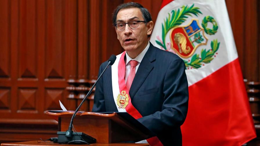 Presidente de Perú intenta dejar el cargo antes de lo previsto Presidente de Perú intenta dejar el cargo antes de lo previsto