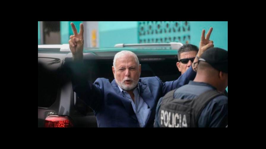 Martinelli quiere que sus hijos vayan a EE.UU. a demostrar su inocencia Martinelli quiere que sus hijos vayan a EE.UU. a demostrar su inocencia