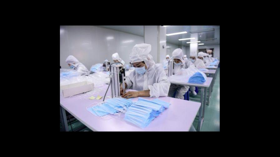 Fabricación de máscaras preocupa a fabricantes de pañales en China