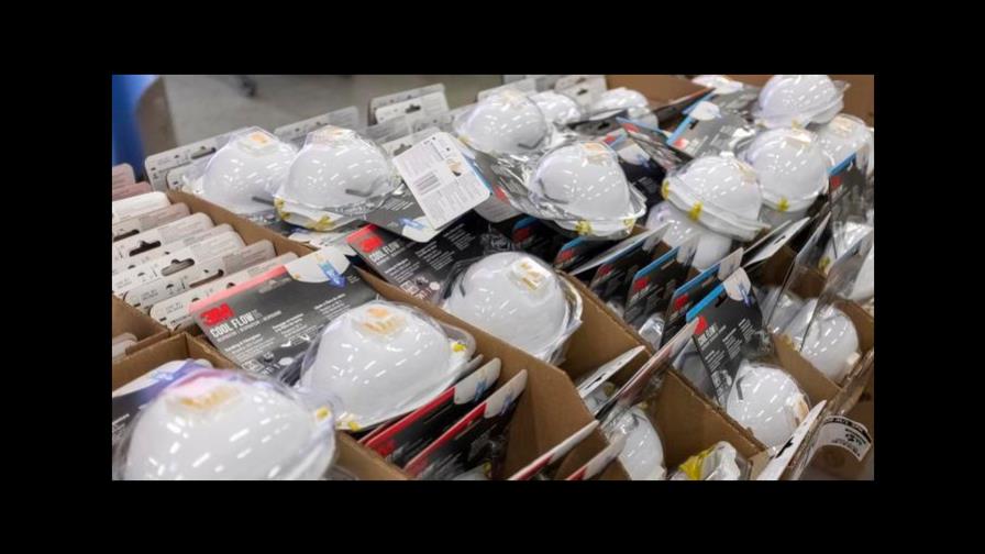Un farmacéutico de Nueva York llegó a acumular 200,000 mascarillas ante COVID-19