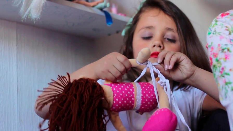 Pareja en Estados Unidos adopta a cinco hermanas