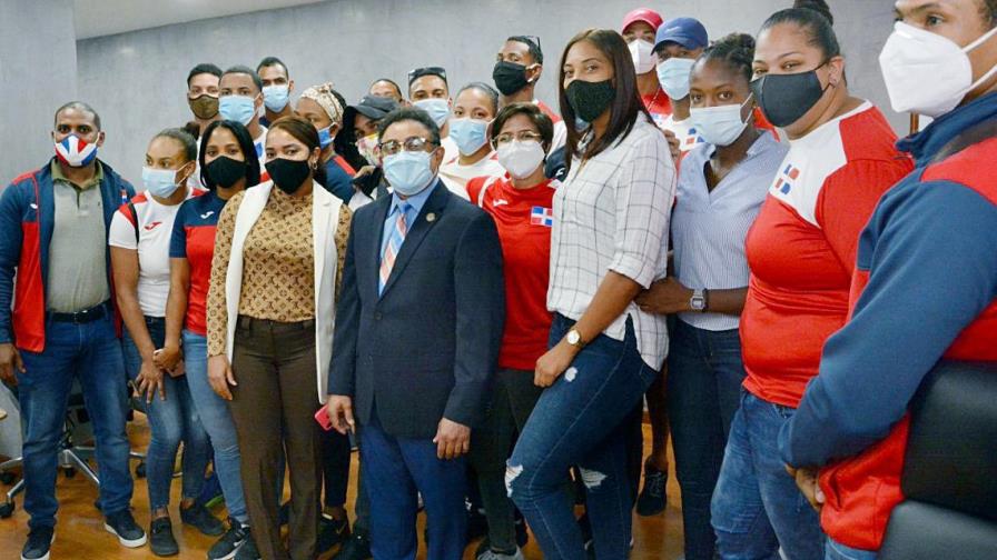 INVI entrega 20 apartamentos a atletas de alto rendimiento como parte de acuerdo con MIDEREC