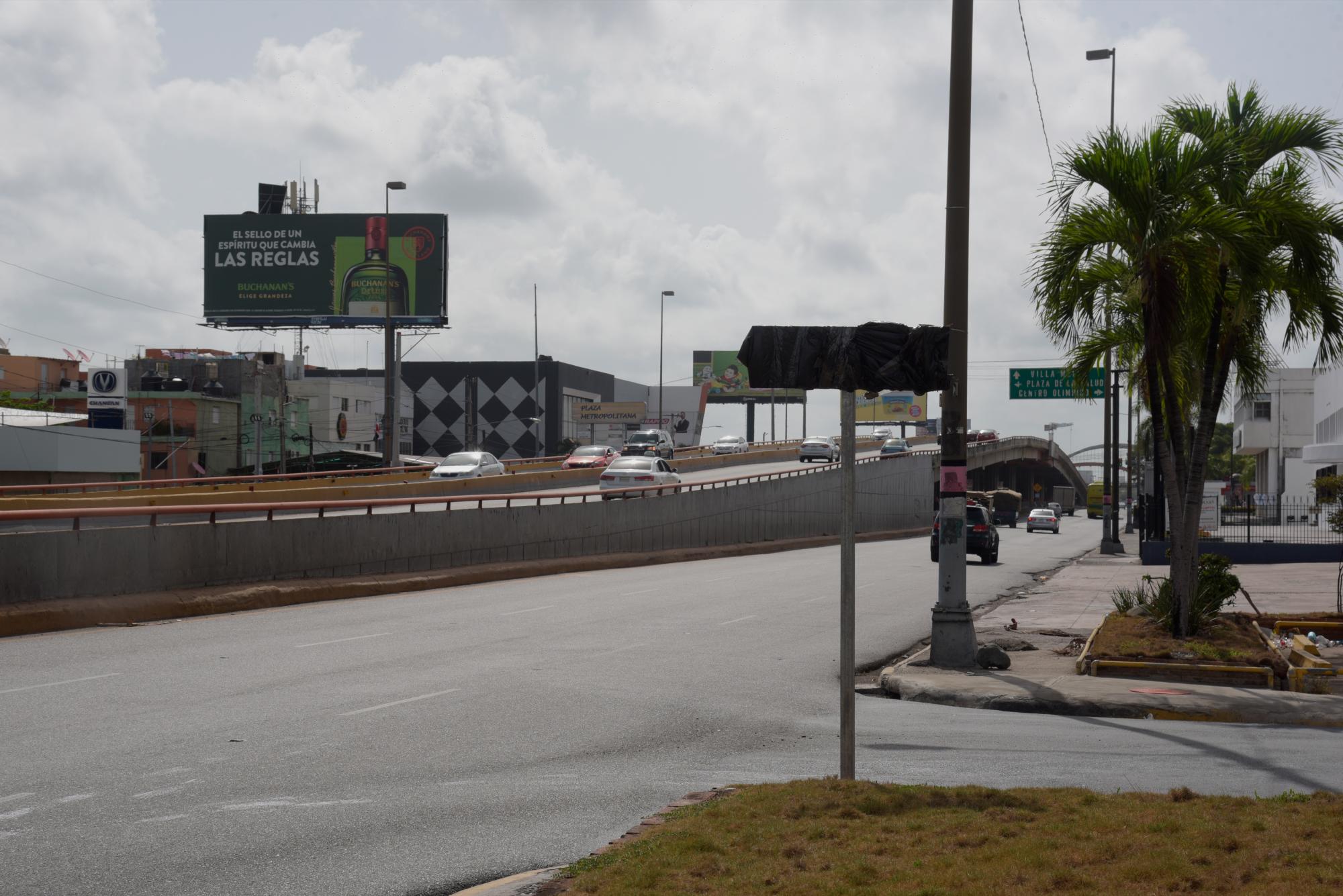 Algunas se la señaleticas no han sido descubiertas todavía. (Massiel Beco)