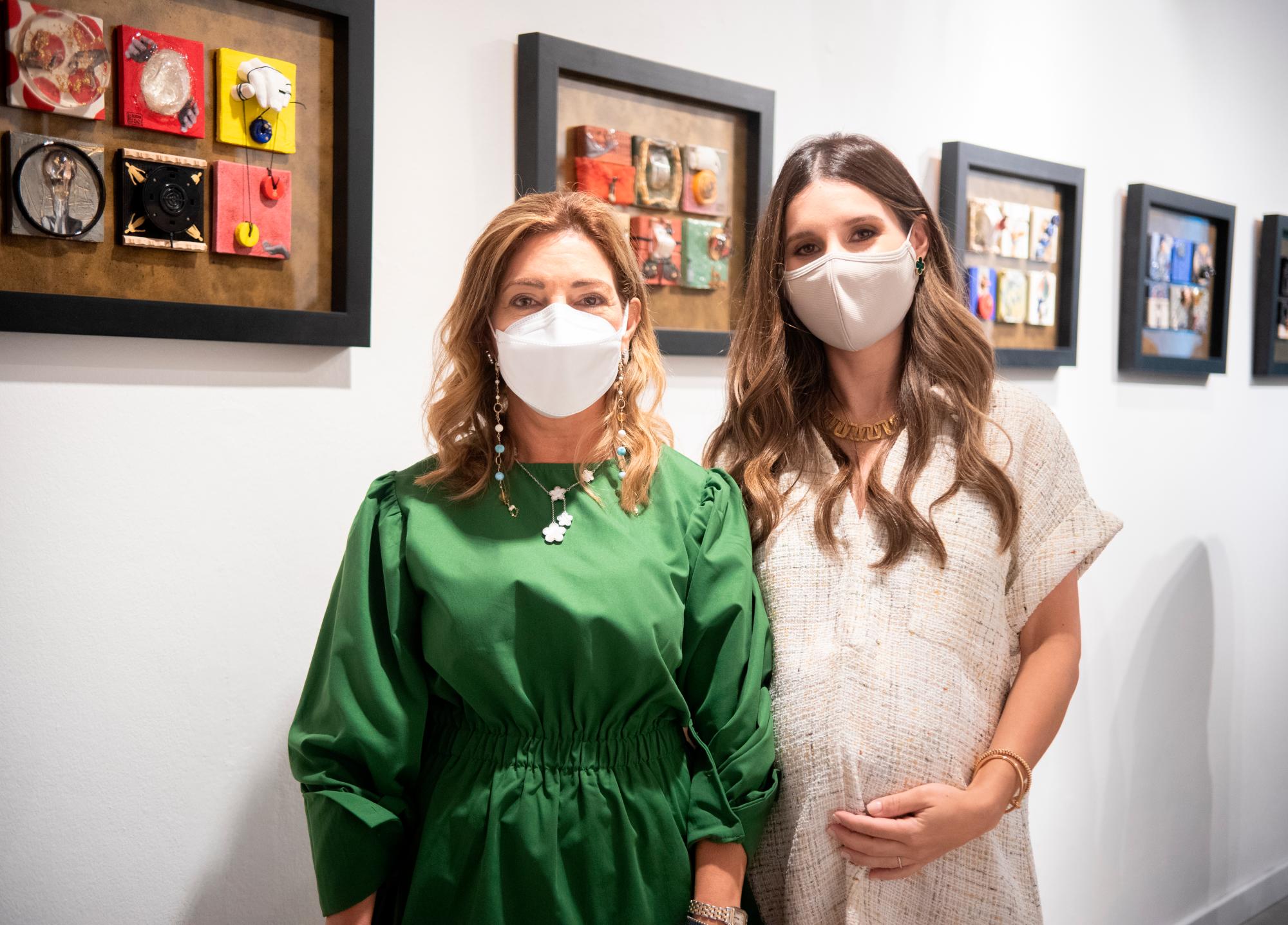 Andrea Guzmán y Amanda Ferreira.
