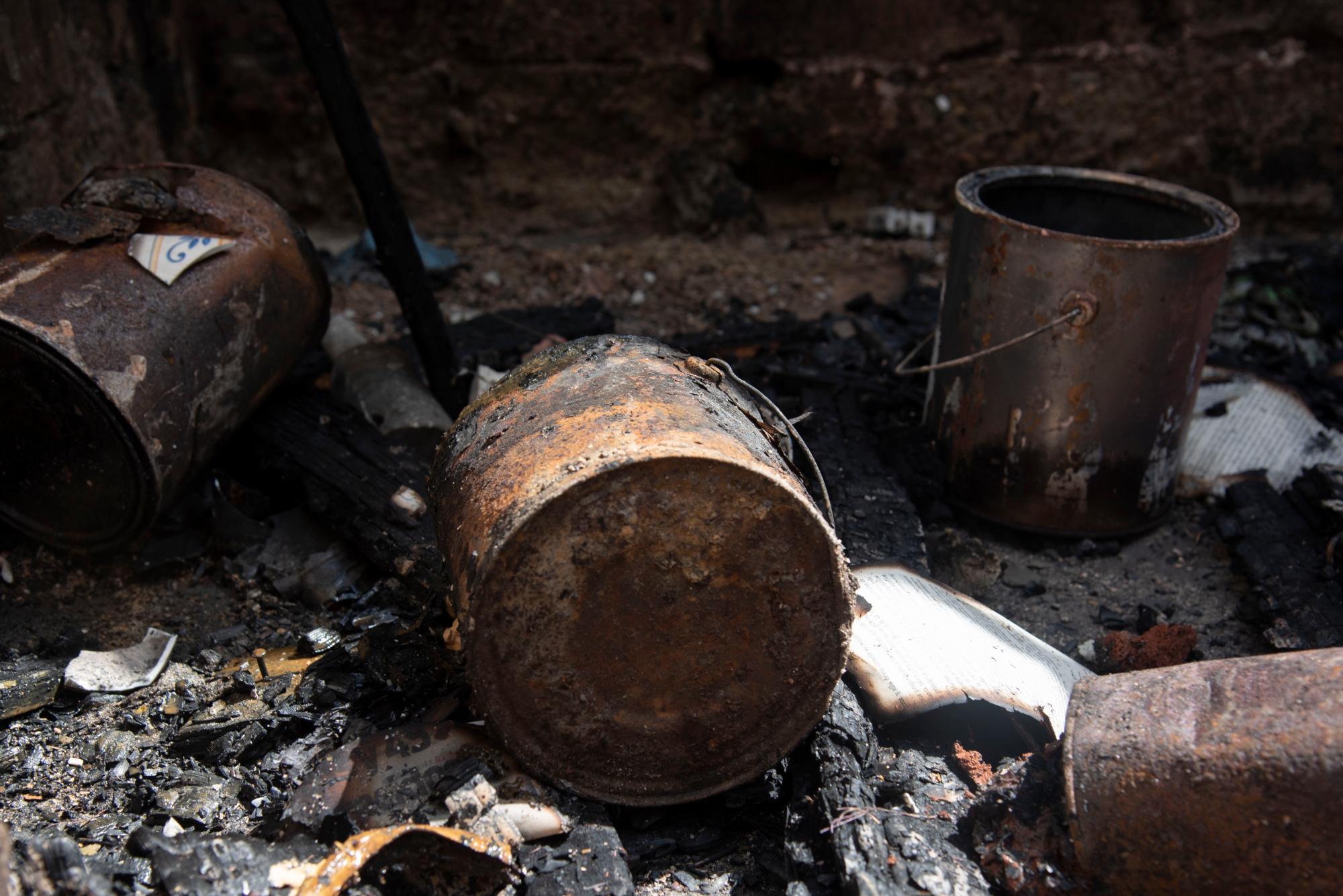 Escombros dejado por los incendios(Massiel Beco)