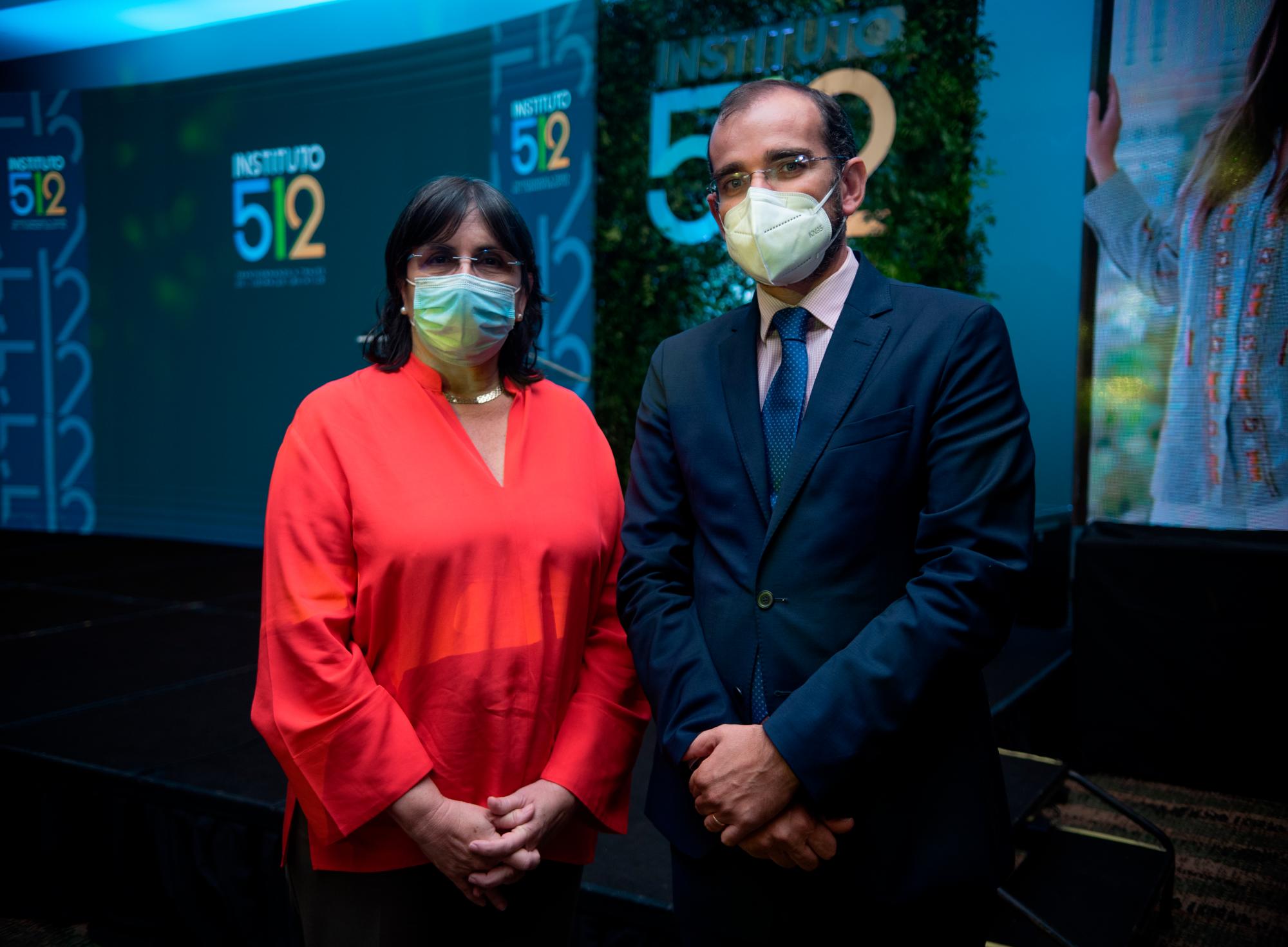 Ines Aizpún y Carlos Martí.