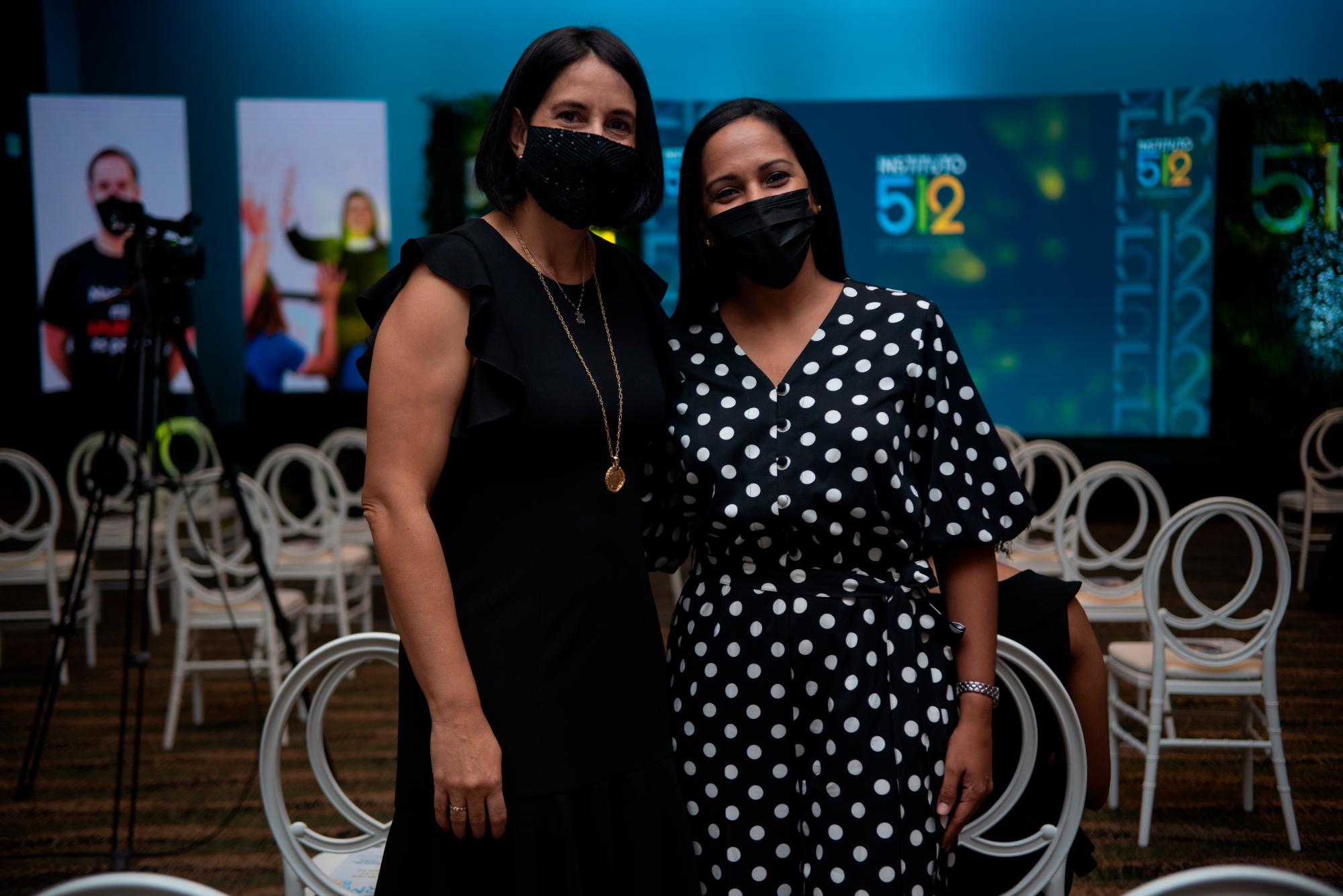 Margarita Heinsen y Carolina Troncoso.