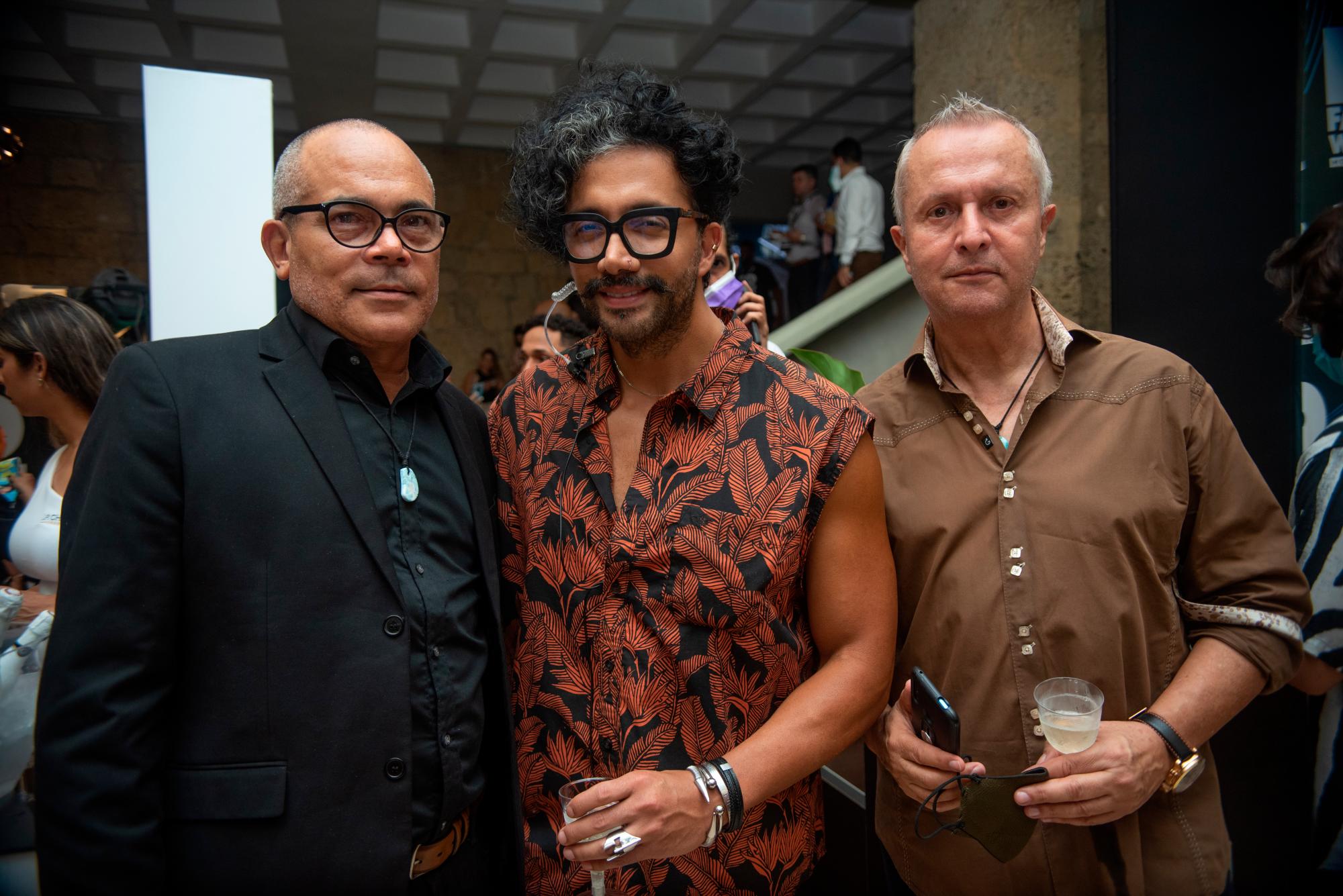 ?Armando Guareño, Pierre Dulanto y Hugo Devana.