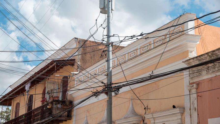 Apagones azotan los fines de semana en Ciudad Colonial 