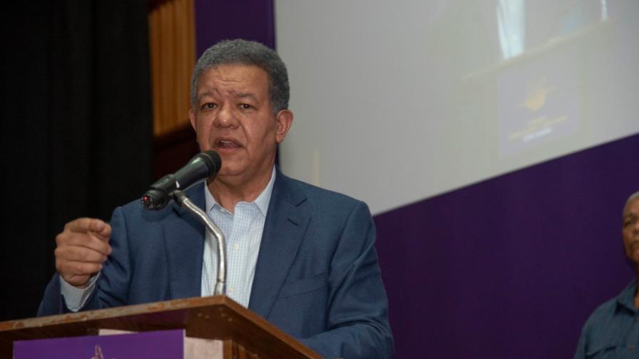 Leonel recibe apoyo de sindicalistas y trabajadores sociales