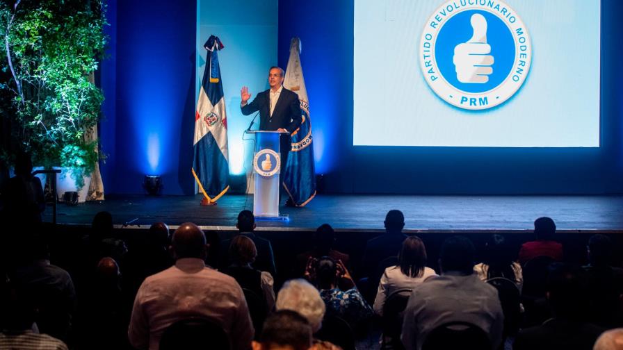 PRM entregará en tres semanas proyecto para aprobar nuevos estatutos PRM entregará en tres semanas proyecto para aprobar nuevos estatutos