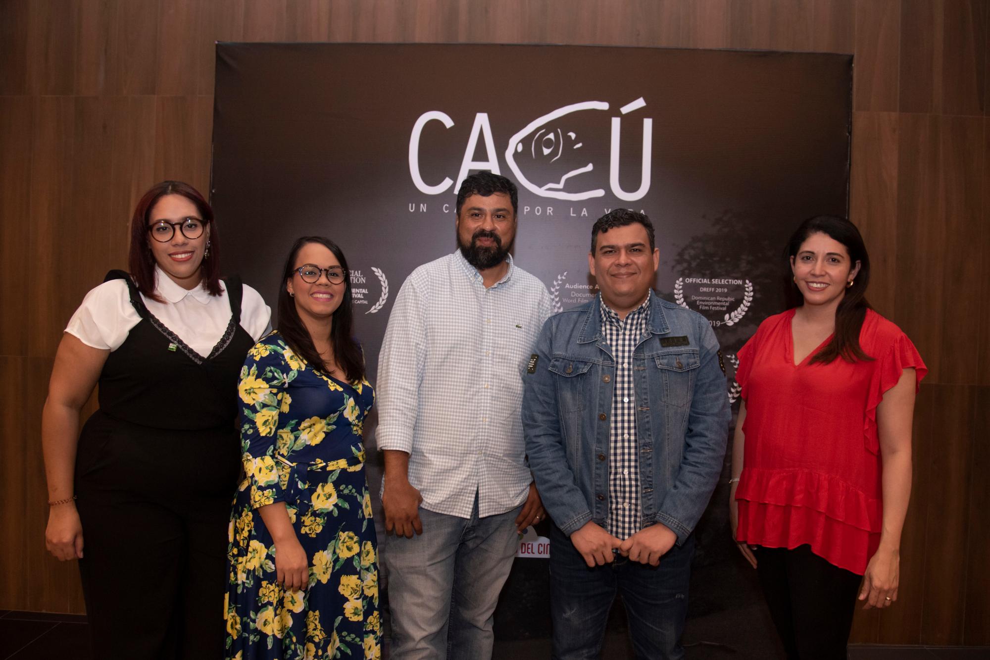 Daría Almonte, Ingrid de la Rosa, Marvin del Cid, Javier Bolívar y Silvia Rosales.