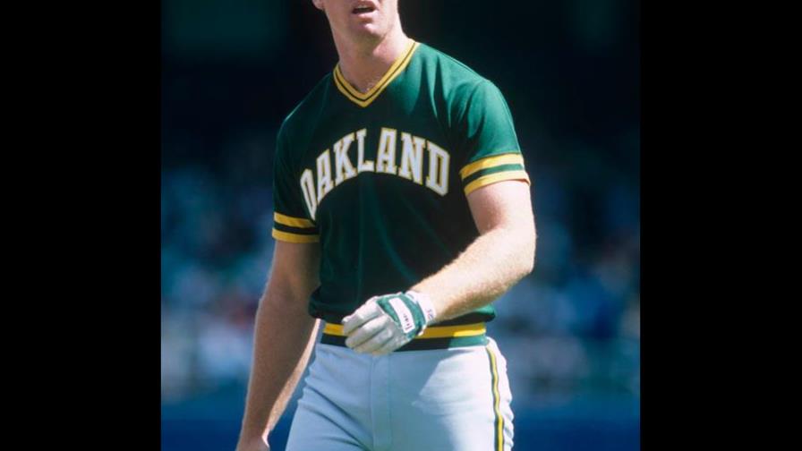 Mark McGwire no conectó jonrón
en 1986-87 con los Tigres de Licey